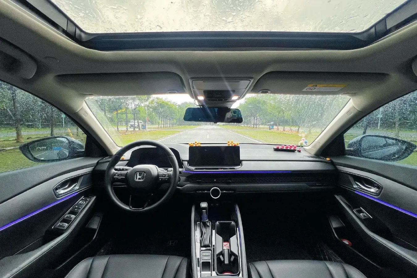 2025 Honda Accord 1.5T 192HP L4 CVT,autocango,china used car exporter,china ev exporter,chinese used car exporter,chinese used ev exporter