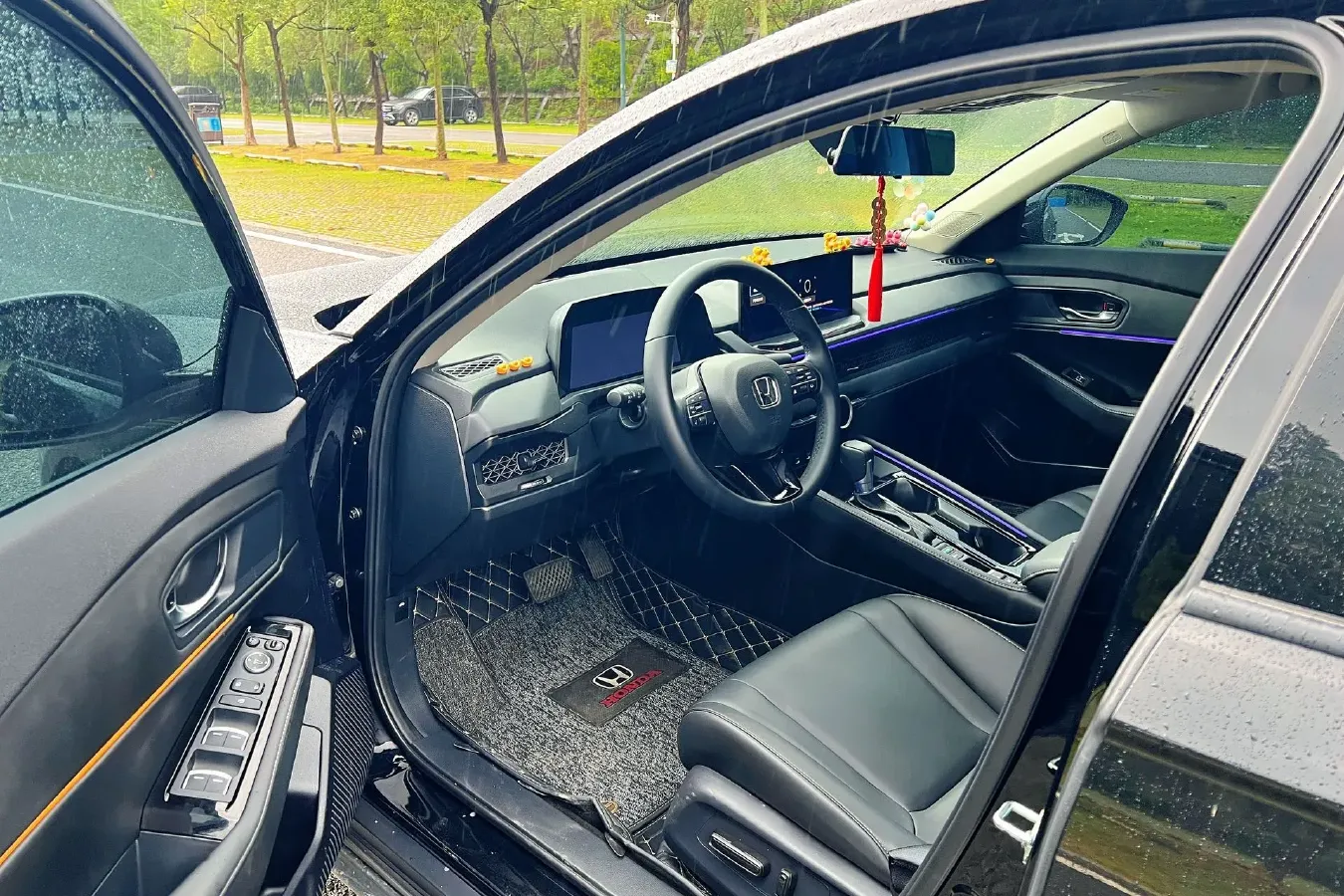 2025 Honda Accord 1.5T 192HP L4 CVT,autocango,china used car exporter,china ev exporter,chinese used car exporter,chinese used ev exporter