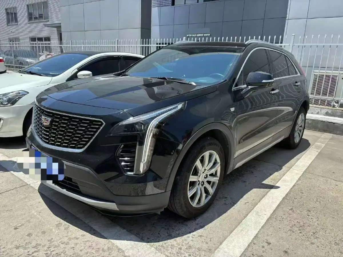 2022 Cadillac XT4 2.0T 237HP L4 9AT