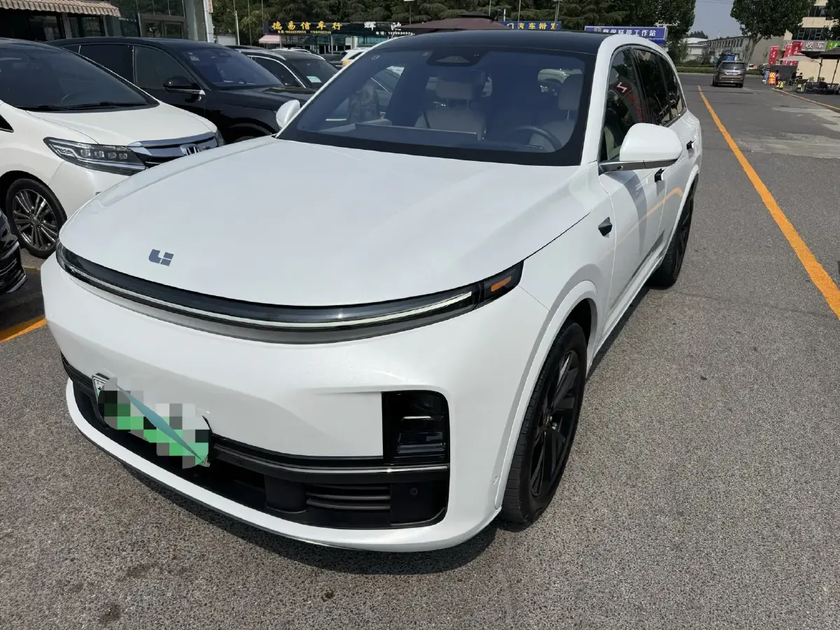 2023 Li L7 Range Extended 154HP REEV 40.9KWH