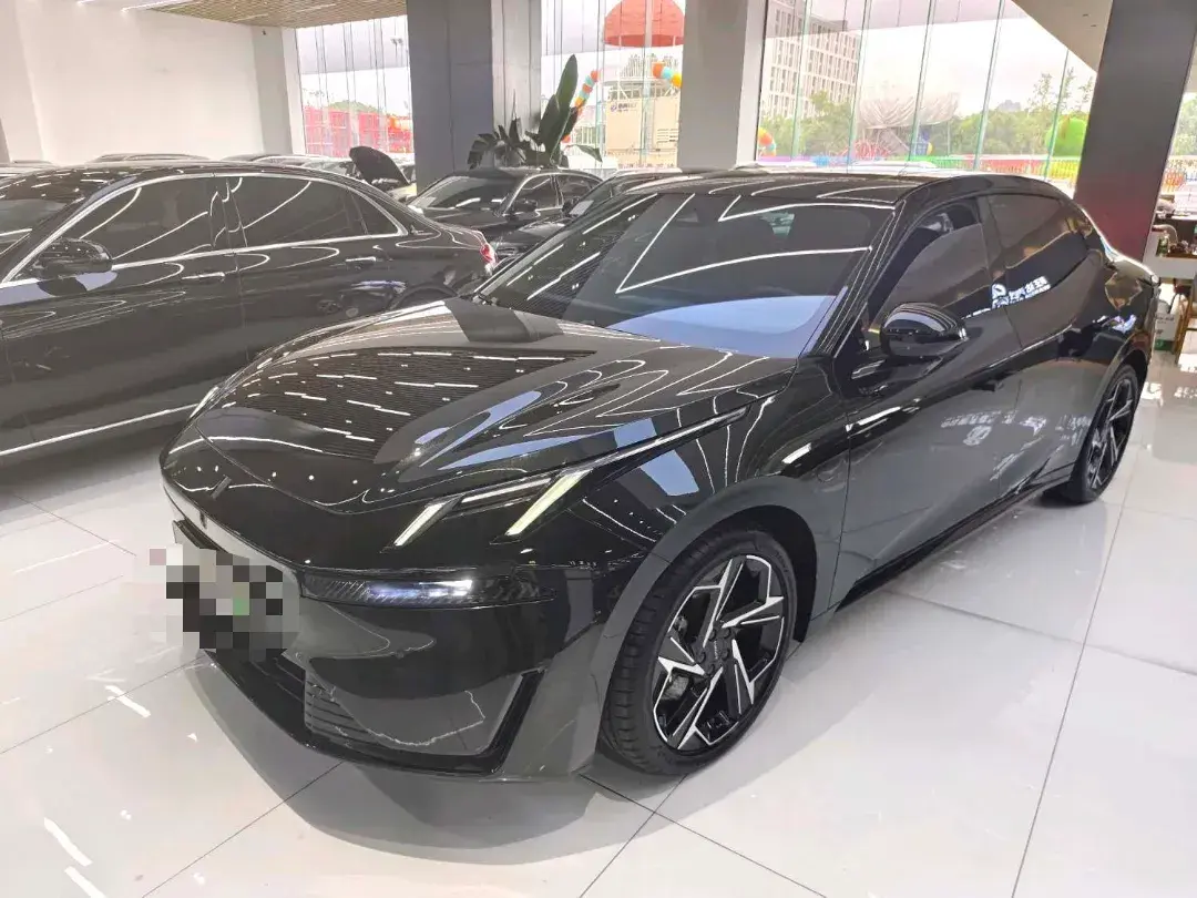 2024 LYNK&CO 07 EM-P 1.5T 163HP L4 3DHT PHEV 18.99KWH