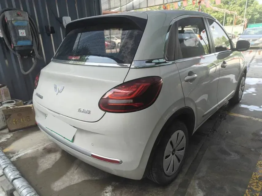 2023 WuLing Air ev BEV 28.4KWH,autocango,china used car exporter,china ev exporter,chinese used car exporter,chinese used ev exporter
