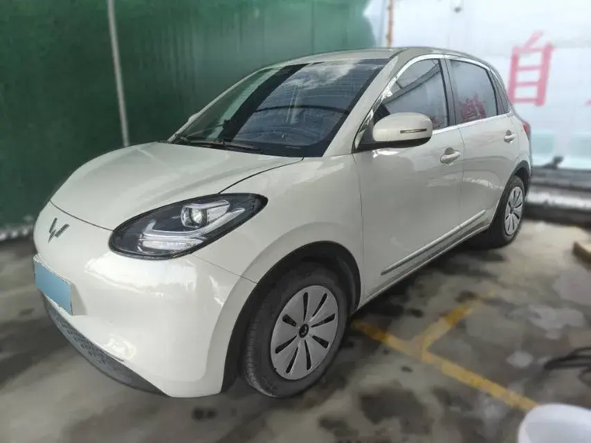 2023 WuLing Air ev BEV 28.4KWH