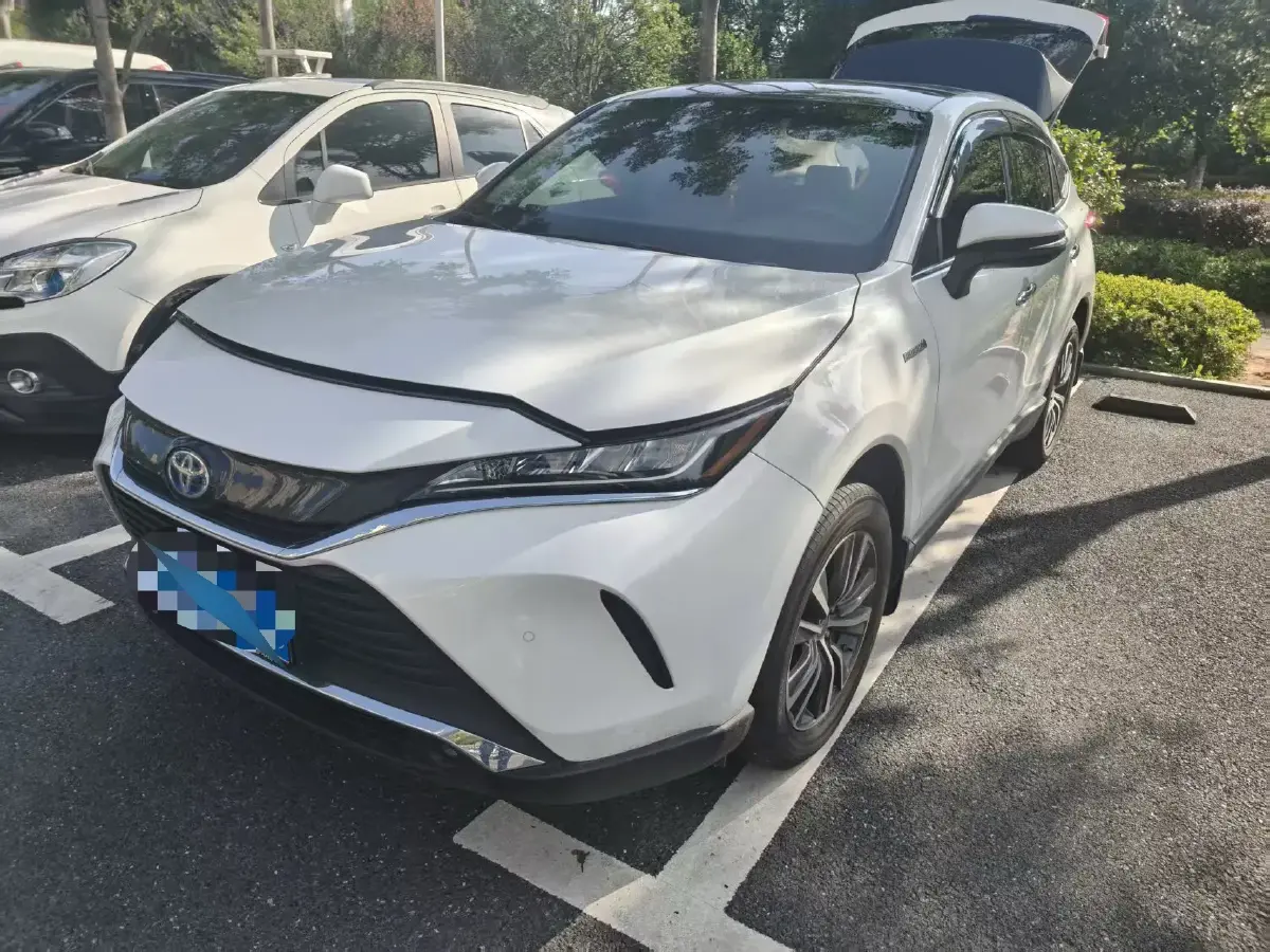 2023 Toyota Harrier 2.5L 178HP L4 E-CVT Hybrid