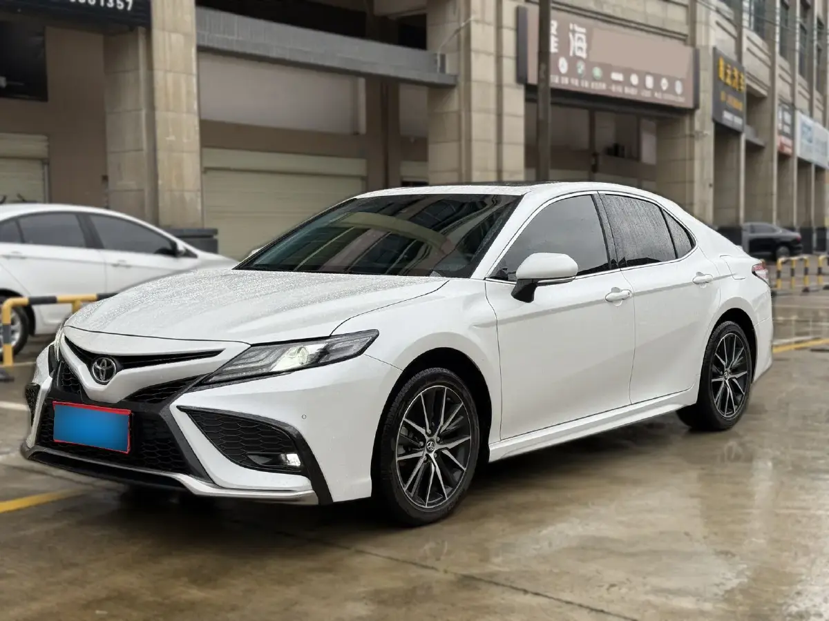 2023 Toyota Camry 2.0L 177HP L4 CVT