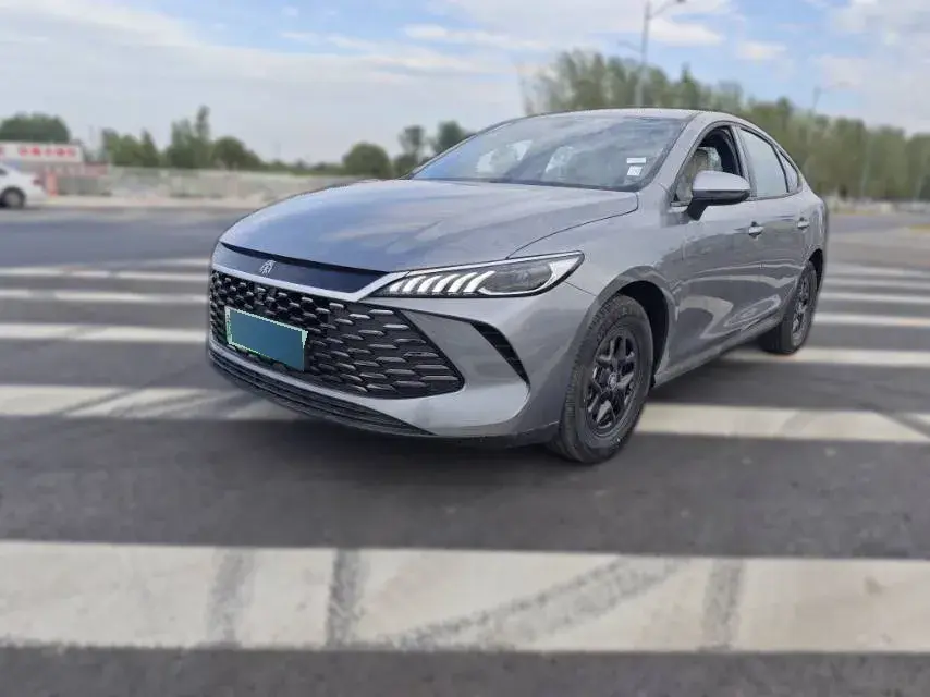 2025 BYD Qin Plus 1.5L 101HP L4 E-CVT PHEV 7.68KWH