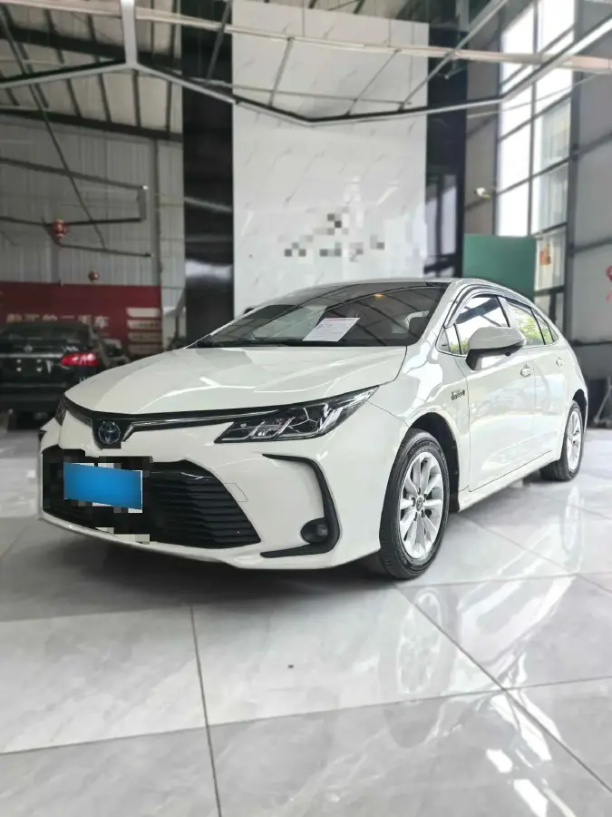 2021 Toyota Corolla 1.8L 98HP L4 E-CVT Hybrid