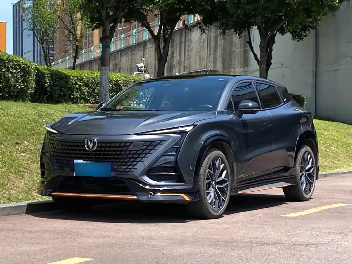 2023 ChangAn UNI-T 1.5T 188HP L4 7DCT