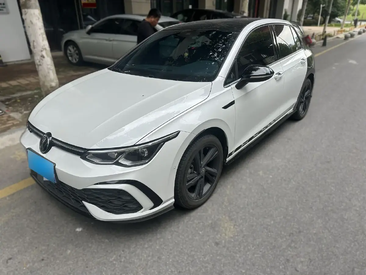 2023 Volkswagen Golf 1.4T 150HP L4 7DCT