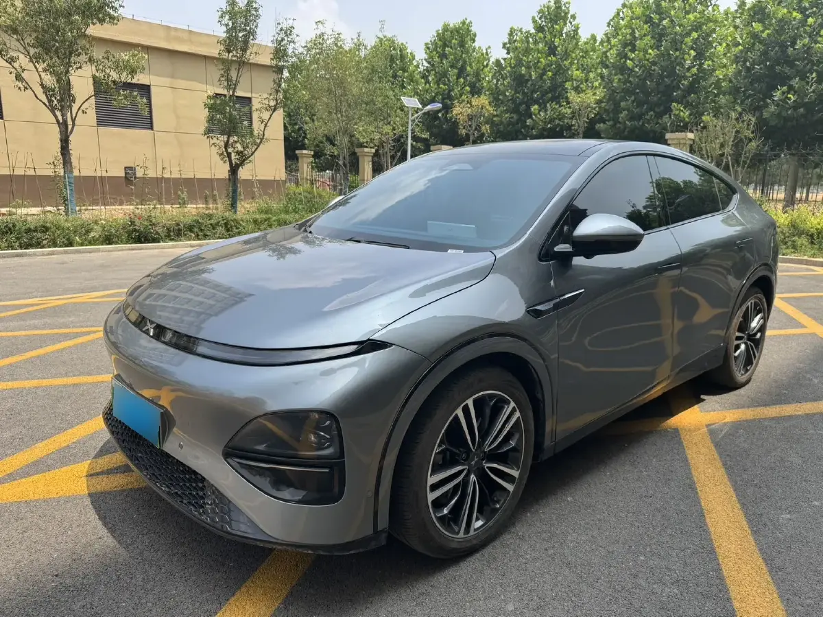 2023 Xpeng G6 BEV 66KWH