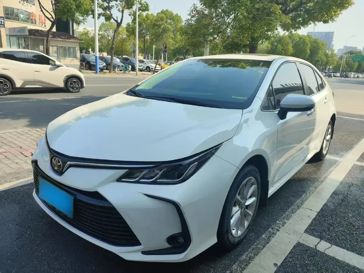 2022 Toyota Corolla 1.2T 116HP L4 CVT