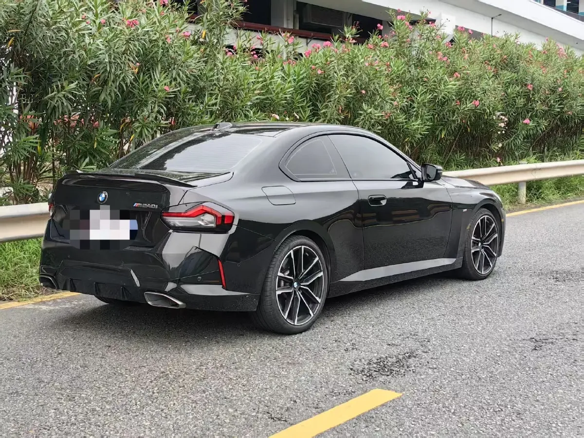 2024 BMW 3.0T 333HP L6 8AT,autocango,china used car exporter,china ev exporter,chinese used car exporter,chinese used ev exporter