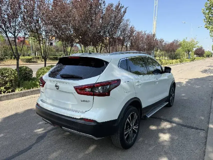 2022 Nissan Qashqai 2.0L 151HP L4 CVT,autocango,china used car exporter,china ev exporter,chinese used car exporter,chinese used ev exporter