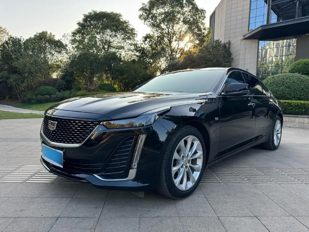 2023 Cadillac CT5 2.0T 237HP L4 10AT 2023 Cadillac CT5 2.0T 237HP L4 10AT