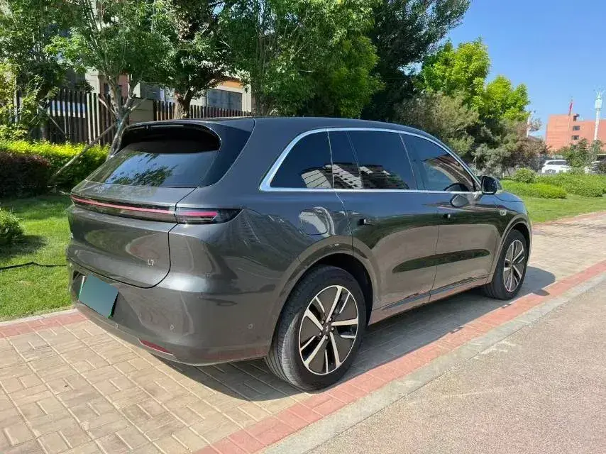 2024 Li L6 Range Extended 154HP L4 REEV 36.8KWH,autocango,china used car exporter,china ev exporter,chinese used car exporter,chinese used ev exporter