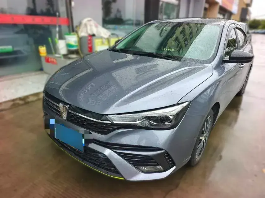 2021 Roewe i5 1.5L 120HP L4 CVT