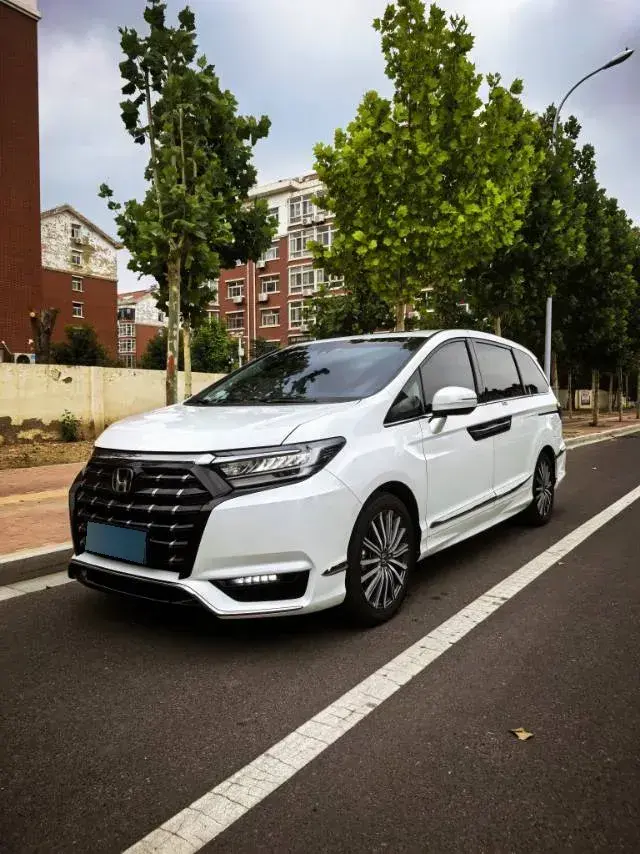 2022 Honda Elysioin 2.0L 146HP L4 E-CVT Hybrid