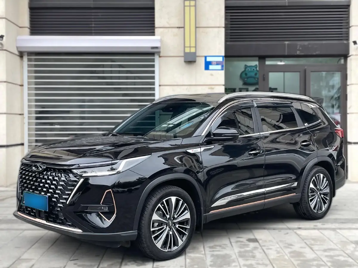 2022 Chery Tiggo 8 PRO 2.0T 254HP L4 7DCT