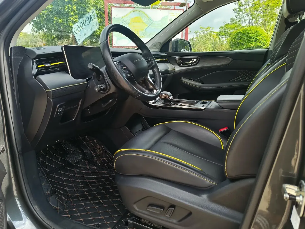 2021 Roewe RX5 1.5T 181HP L4 7DCT,autocango,china used car exporter,china ev exporter,chinese used car exporter,chinese used ev exporter