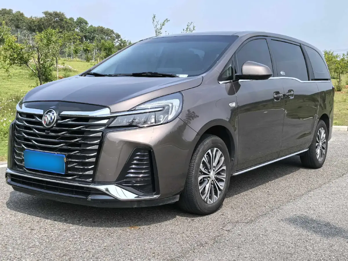 2023 Buick GL8 2.0T 237HP L4 9AT