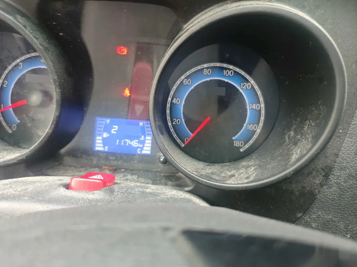 2023 BAIC Reach Small Truck BEV 55.7KWH,autocango,china used car exporter,china ev exporter,chinese used car exporter,chinese used ev exporter