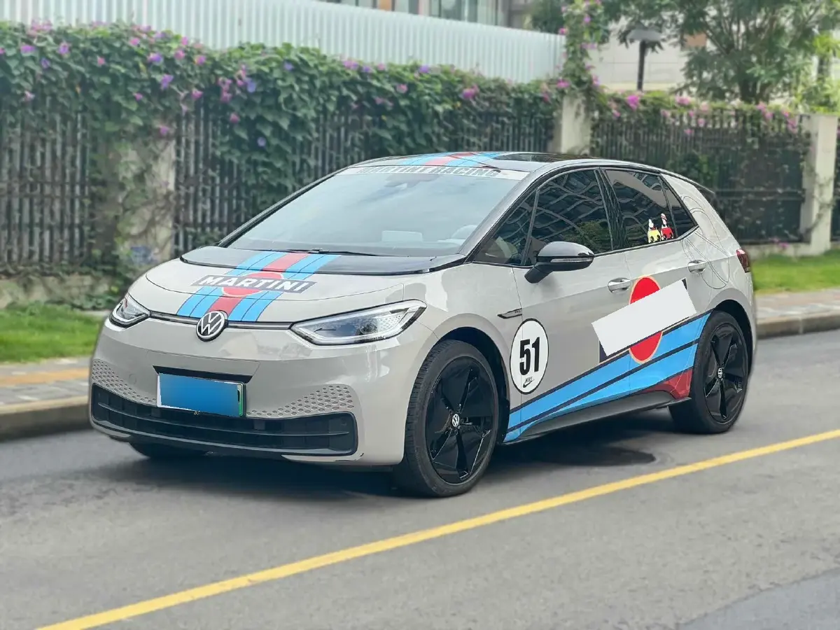 2023 Volkswagen ID.3 BEV 52.8KWH