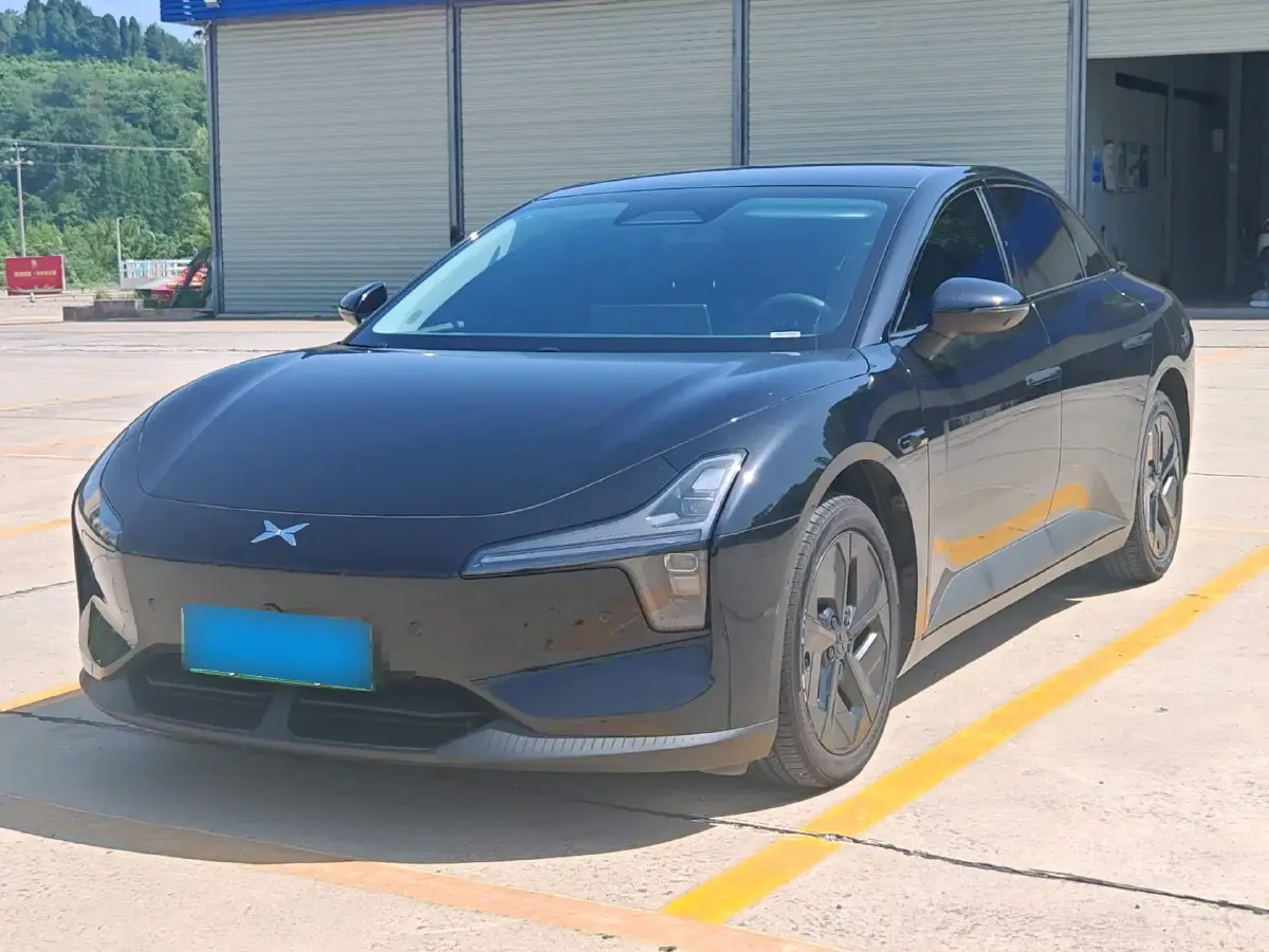 2024 Xpeng MONA M03 BEV 51.8KWH