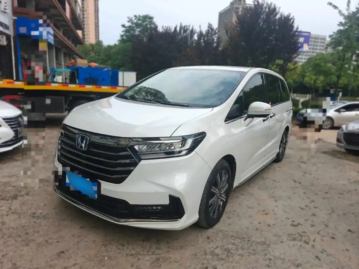 2022 Honda Odyssey 2.0L 146HP L4 E-CVT Hybrid