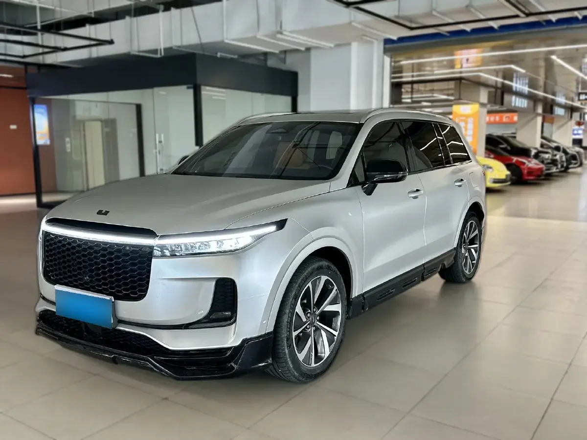 2021 Li ONE Range Extended 131HP REEV 40.5KWH