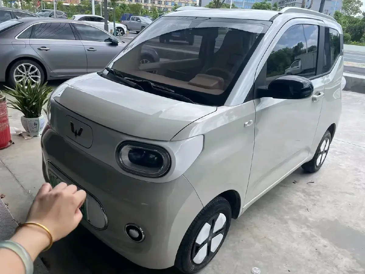 2024 WuLing HongGuang MINI EV BEV 17.3KWH