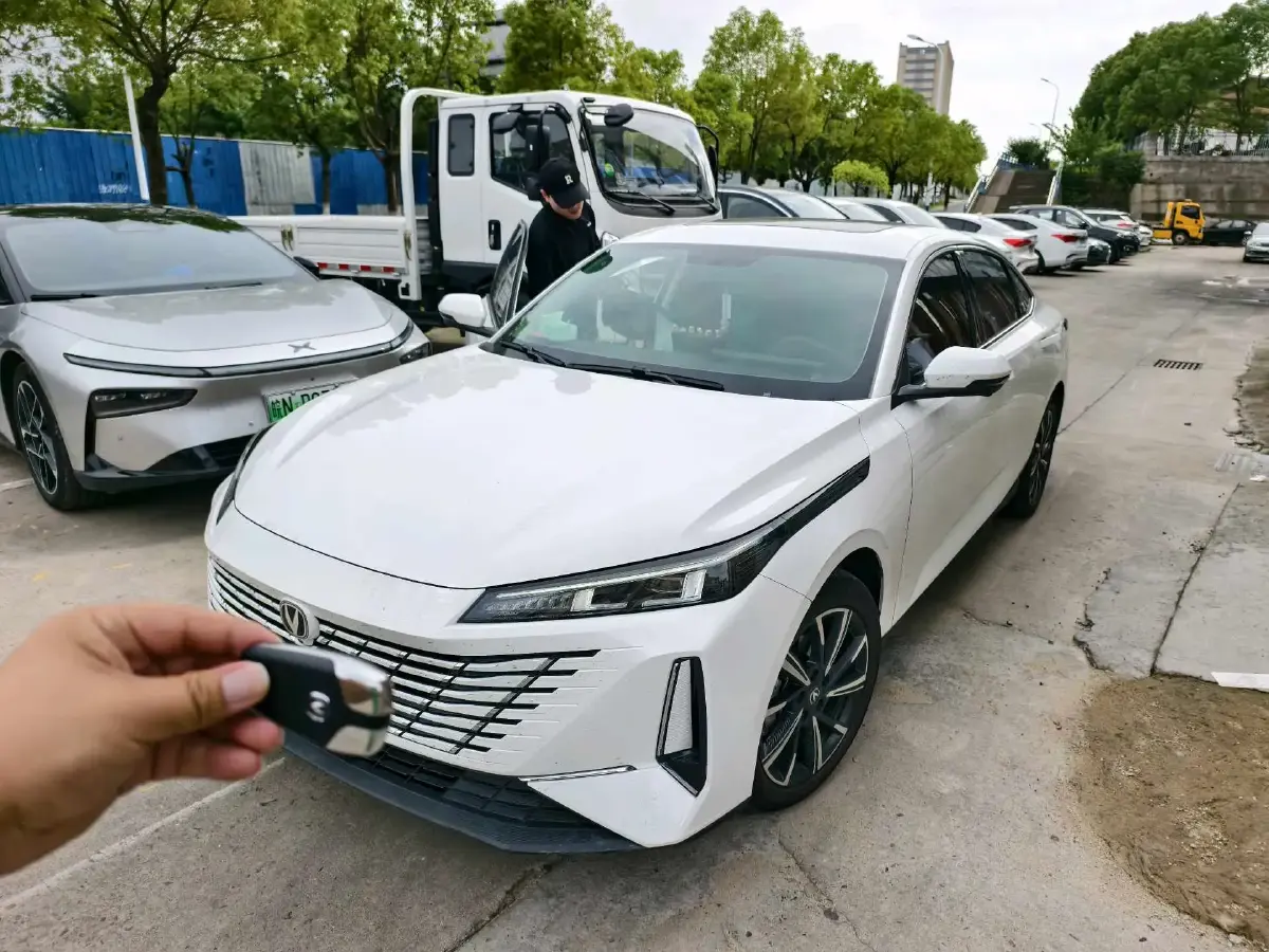 2024 ChangAn Eado 1.5T 170HP L4 7DCT