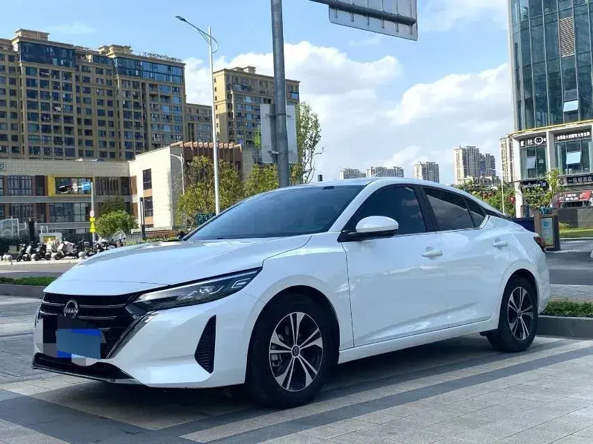 2022 Nissan Sylphy 1.6L 135HP L4 CVT