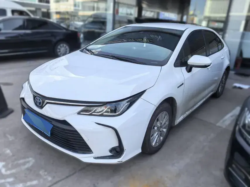 2022 Toyota Corolla 1.8L 98HP L4 E-CVT Hybrid