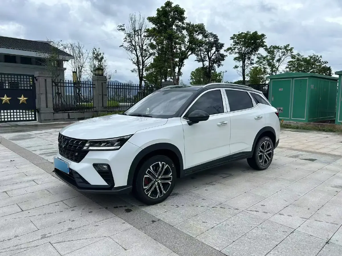 2022 WuLing XingChi 1.5T 147HP L4 CVT