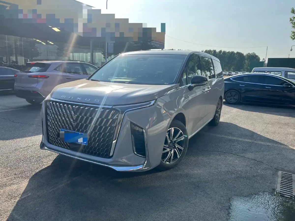 2022 MAXUS G90 2.0T 234HP L4 8AT