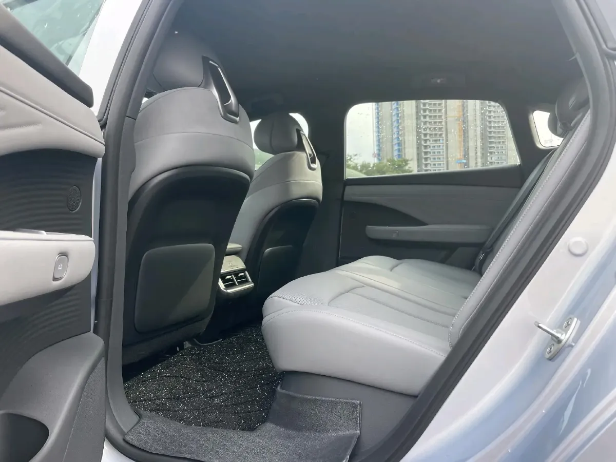 2025 Nissan N7 BEV 58KWH,autocango,china used car exporter,china ev exporter,chinese used car exporter,chinese used ev exporter