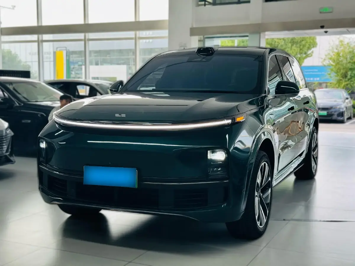 2023 Li L9 Range Extended 154HP REEV 42.6KWH