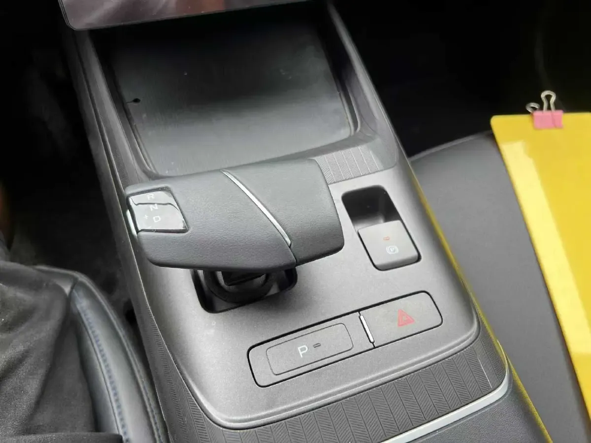 2024 ChangAn Eado 1.5T 170HP L4 7DCT,autocango,china used car exporter,china ev exporter,chinese used car exporter,chinese used ev exporter