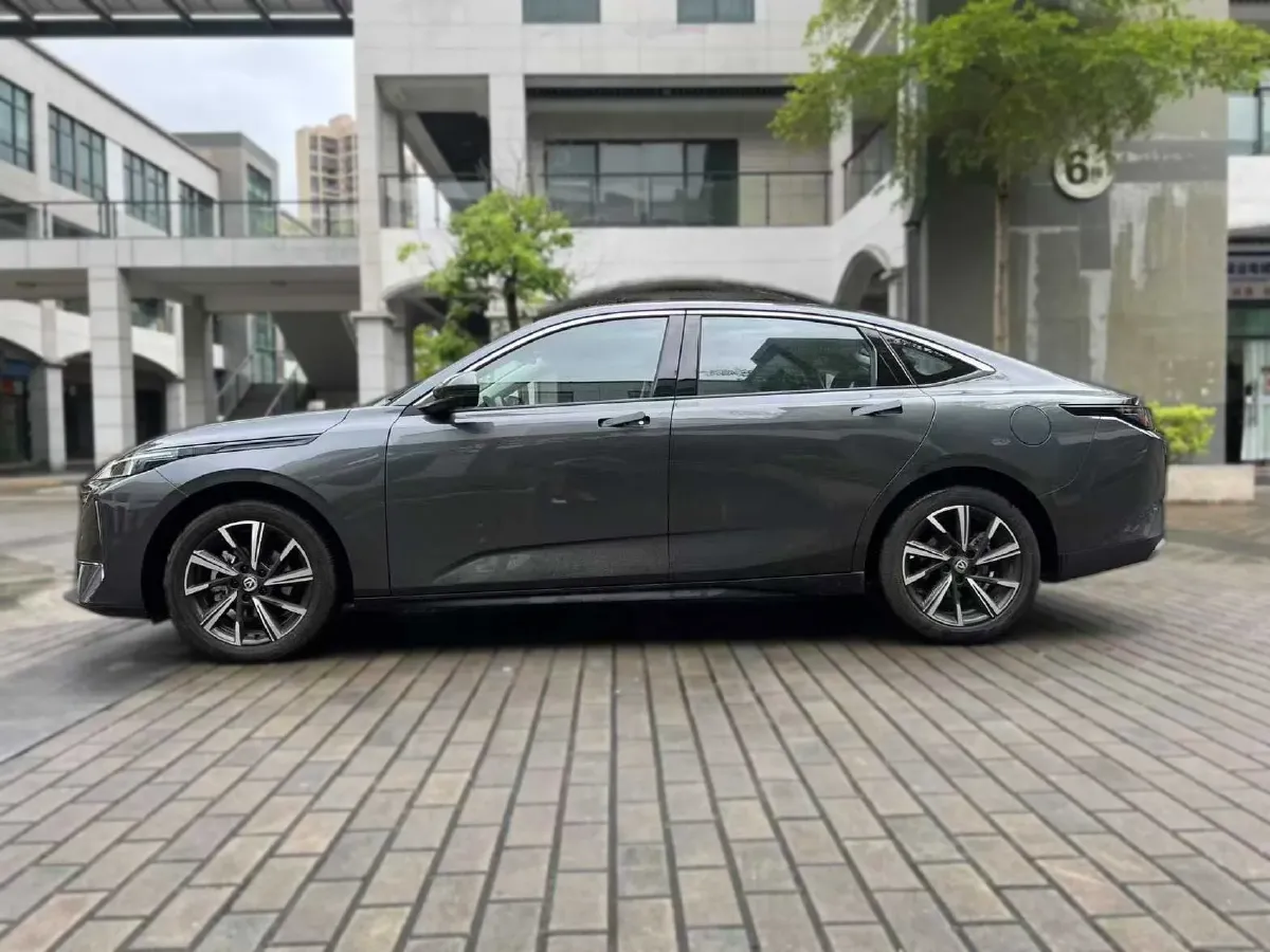 2024 ChangAn Eado 1.5T 170HP L4 7DCT,autocango,china used car exporter,china ev exporter,chinese used car exporter,chinese used ev exporter