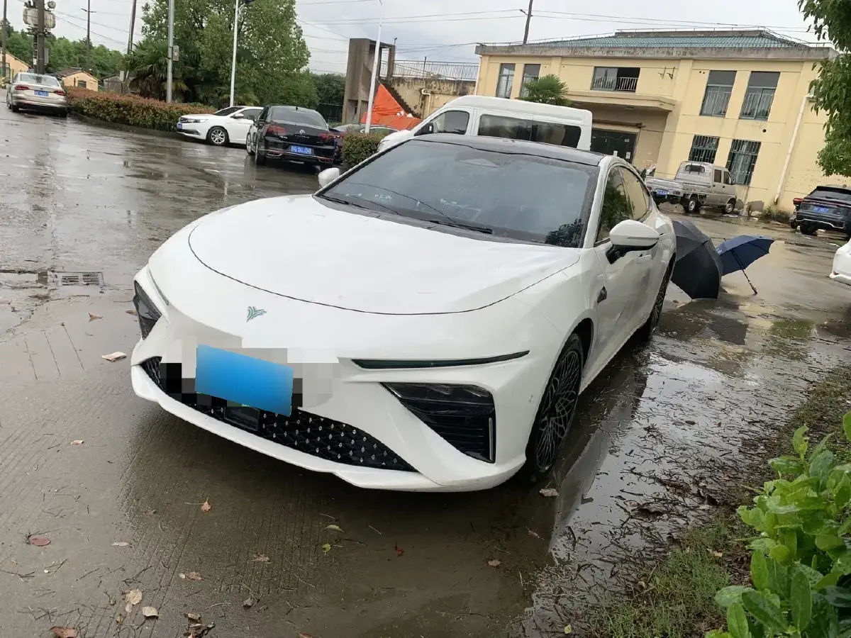 2022 Neta S Range Extended 231HP REEV 43.88KWH