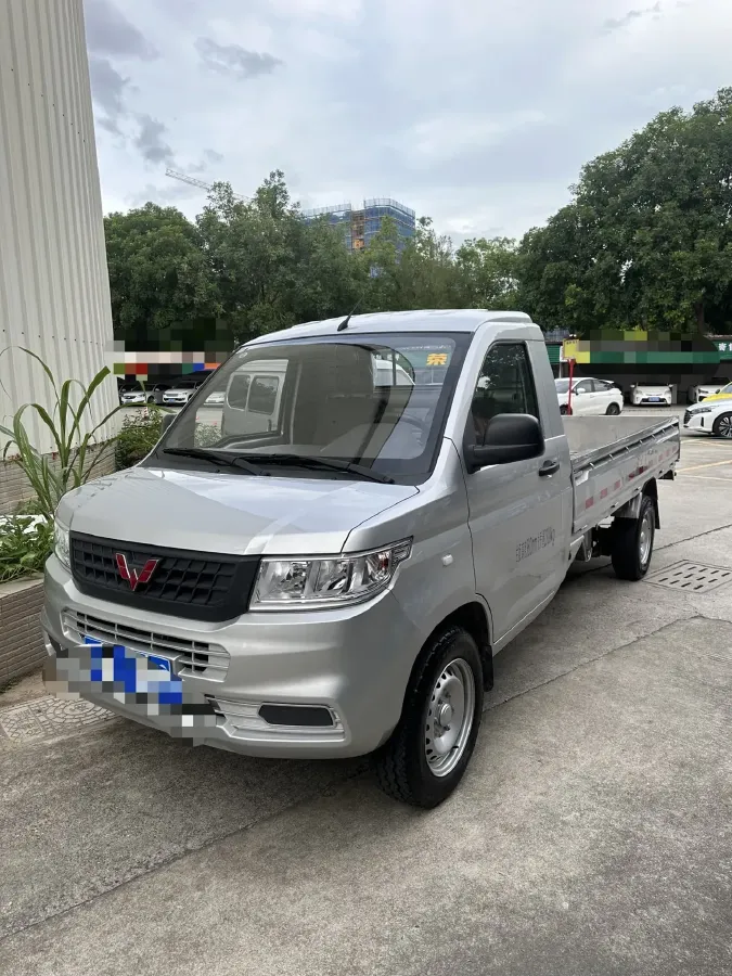 2023 WuLing RongGuang New Truck EV BEV 56.6KWH,autocango,china used car exporter,china ev exporter,chinese used car exporter,chinese used ev exporter