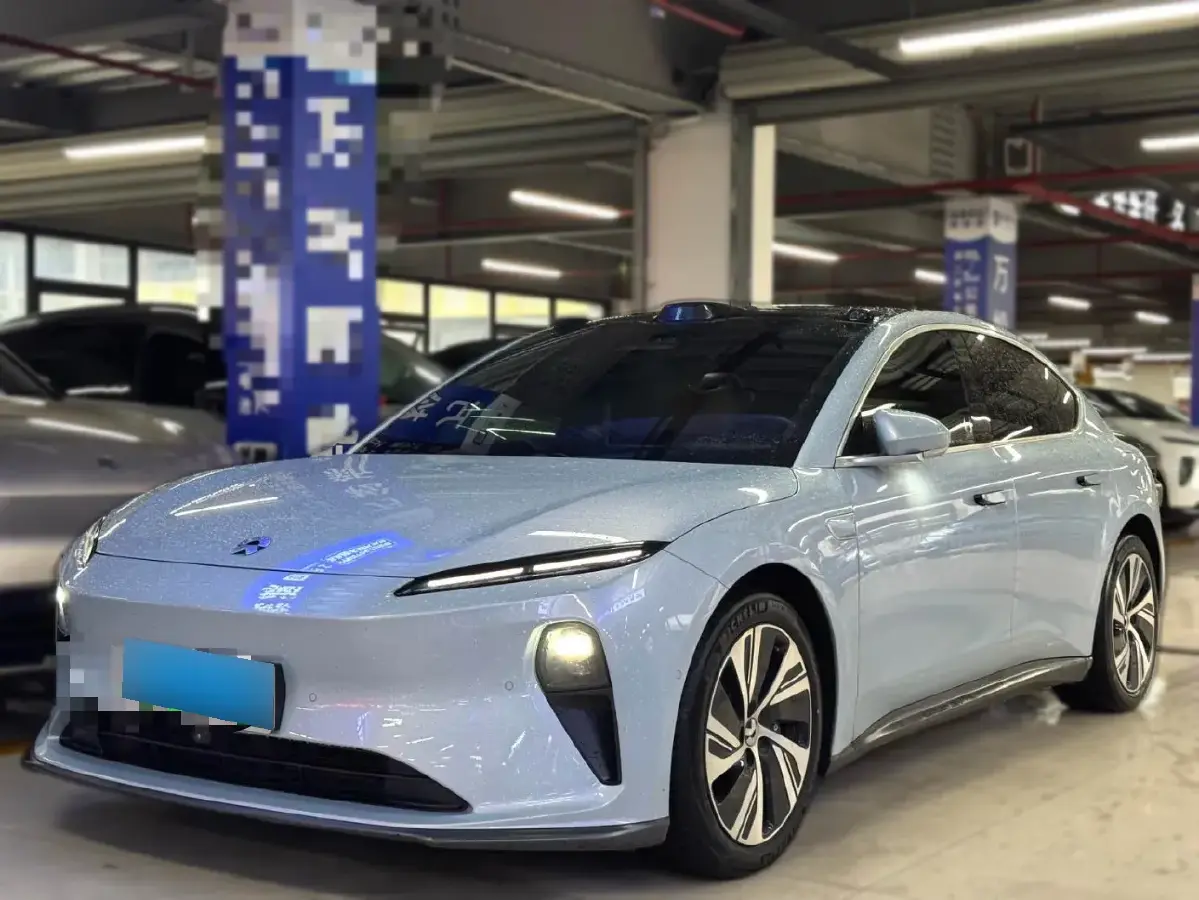 2022 NIO ET5 BEV 75KWH