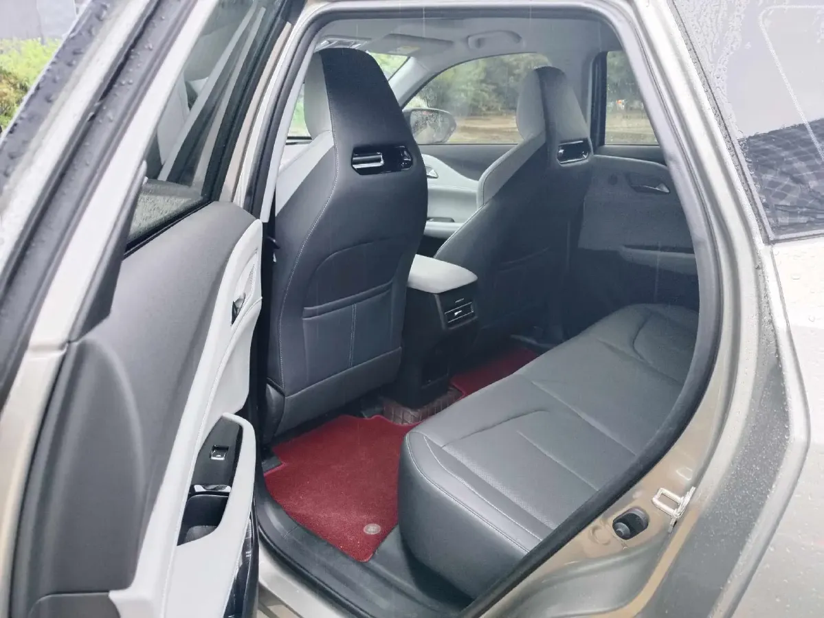 2025 ChangAn UNI-Z 1.5T 188HP L4 7DCT,autocango,china used car exporter,china ev exporter,chinese used car exporter,chinese used ev exporter