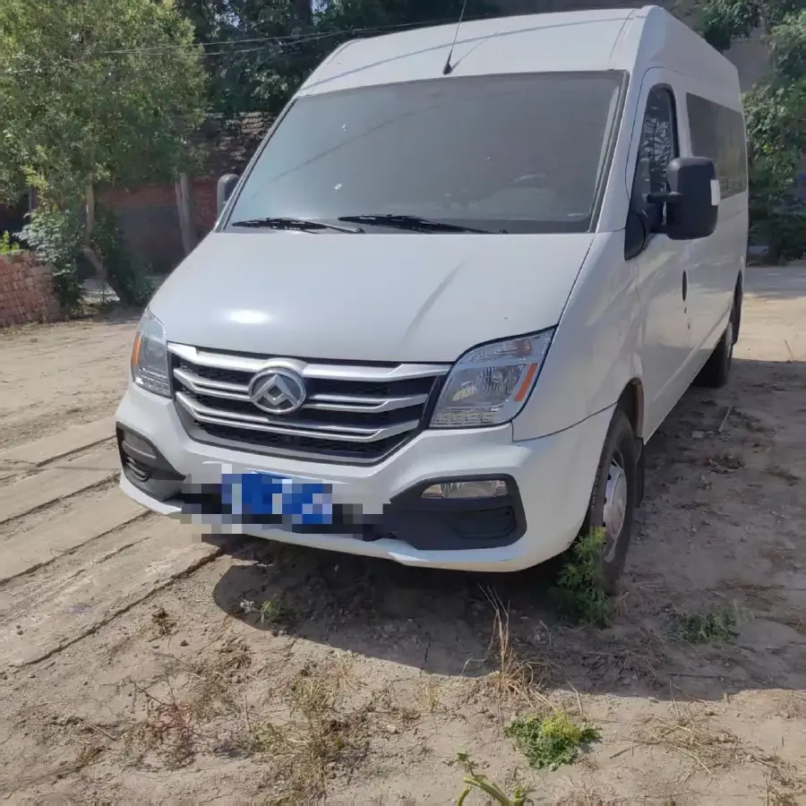 2024 MAXUS XinTu V80 2.0T 147HP L4 6MT