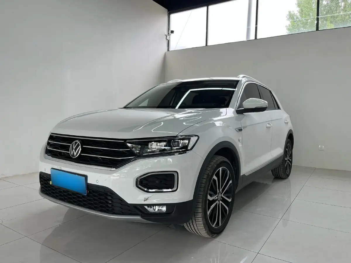 2022 Volkswagen T-Roc 1.4T 150HP L4 7DCT