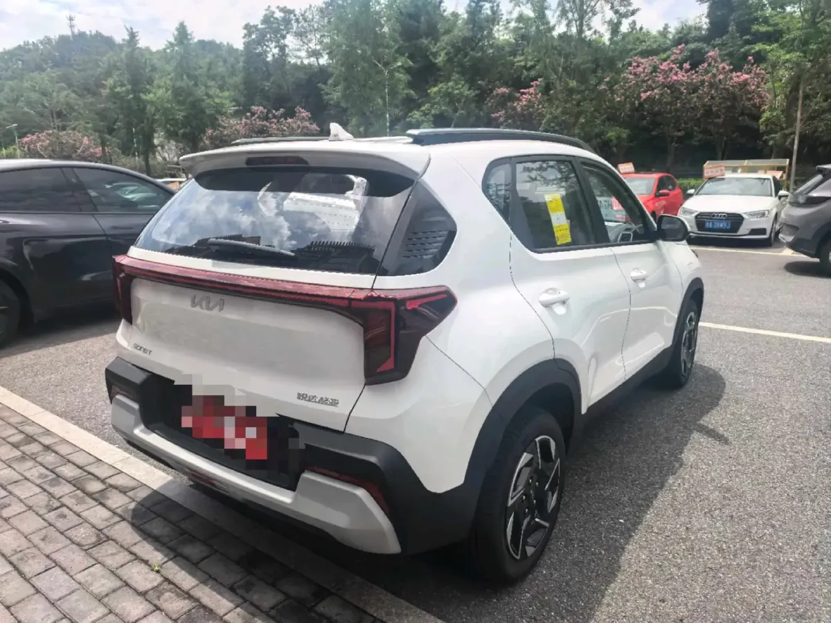 2024 Kia Sonet 1.5L 115HP L4 CVT,autocango,china used car exporter,china ev exporter,chinese used car exporter,chinese used ev exporter