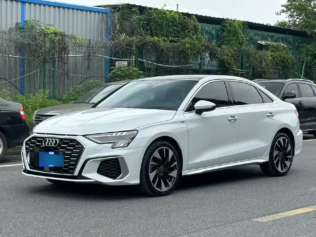 2022 Audi A3 1.4T 150HP L4 7DCT