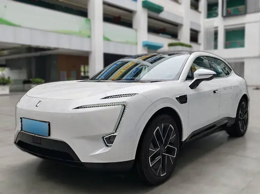 2023 Avatr 11 BEV 90KWH