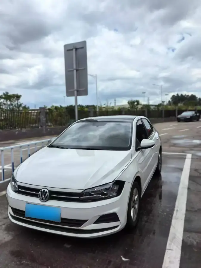 2019 Volkswagen Polo 1.5L 113HP L4 5MT