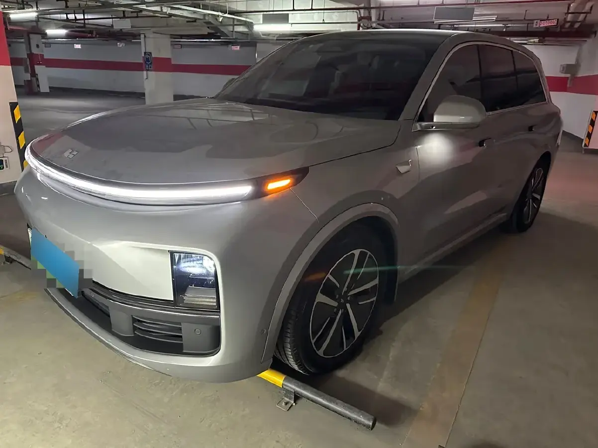 2024 Li L8 Range Extended 154HP REEV 42.8KWH